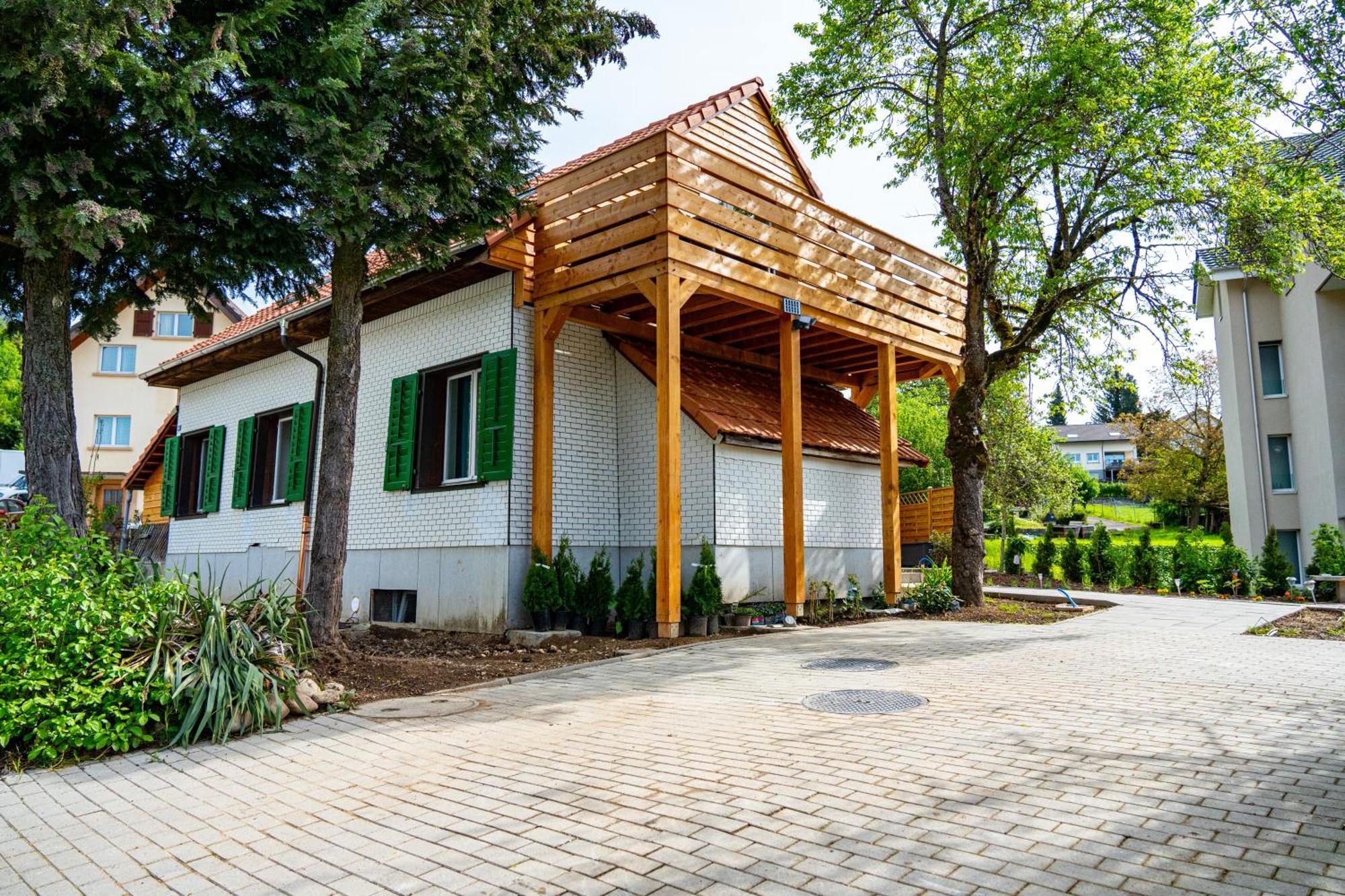 Gemuetliche Wohnung Mit Terasse Und Feuerstelle Lengnau ภายนอก รูปภาพ